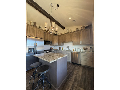 NEW NEW NEW! You won't want to miss this beautiful new on Quail Ridge Golf Course in Kansas - for sale on GolfHomes.com, golf home, golf lot