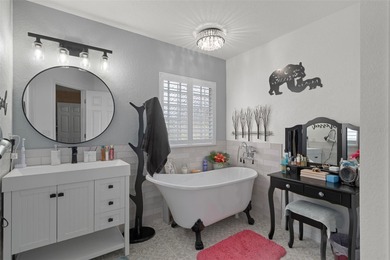 LUXURY 4-BEDROOM, 3-BATH POOL HOME WITH JET SWIM SYSTEM AND GOLF on Sherman Hills Golf Club in Florida - for sale on GolfHomes.com, golf home, golf lot