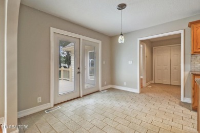 Looking for a move in ready home with great bones for under on Heatherhurst Golf Course in Tennessee - for sale on GolfHomes.com, golf home, golf lot