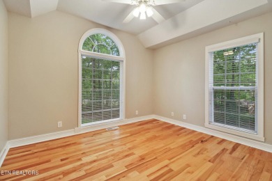 Looking for a move in ready home with great bones for under on Heatherhurst Golf Course in Tennessee - for sale on GolfHomes.com, golf home, golf lot