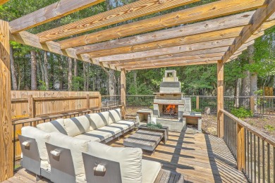 Stunning 6BR/4BA home in Legends Oaks Golf Club. Over 3,600 sq on Legend Oaks Plantation Golf Club in South Carolina - for sale on GolfHomes.com, golf home, golf lot
