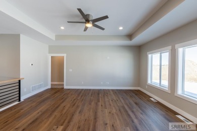 LANDSCAPING INCLUDED & MOVE-IN READY! Welcome to your new home on Sage Lakes Municipal Golf Course in Idaho - for sale on GolfHomes.com, golf home, golf lot
