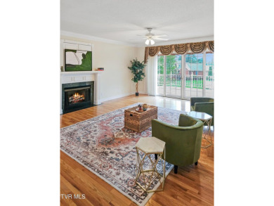 This 2,500 sq ft all-brick home offers comfortable one-level on Link Hills Country Club in Tennessee - for sale on GolfHomes.com, golf home, golf lot