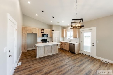 INCLUDES LANDSCAPING & MOVE-IN READY! Welcome to your new home on Sage Lakes Municipal Golf Course in Idaho - for sale on GolfHomes.com, golf home, golf lot