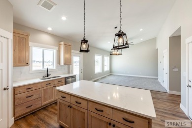 INCLUDES LANDSCAPING & MOVE-IN READY! Welcome to your new home on Sage Lakes Municipal Golf Course in Idaho - for sale on GolfHomes.com, golf home, golf lot