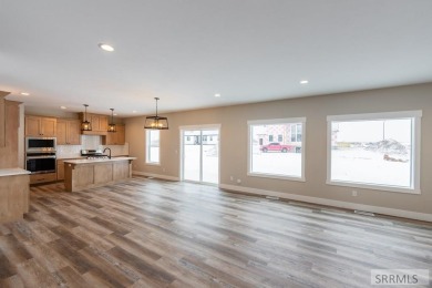 LANDSCAPING INCLUDED & MOVE-IN READY! Welcome to your new home on Sage Lakes Municipal Golf Course in Idaho - for sale on GolfHomes.com, golf home, golf lot