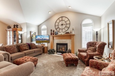 Come see this beautiful, meticulous, well maintained town-home on Sand Creek Golf Course in Idaho - for sale on GolfHomes.com, golf home, golf lot