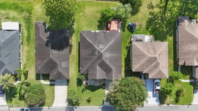 Beautifully maintained 3BR/2BA home in the desirable community on St. Johns Golf Club in Florida - for sale on GolfHomes.com, golf home, golf lot