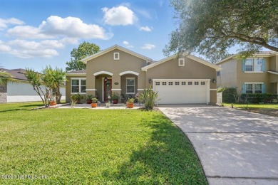 Beautifully maintained 3BR/2BA home in the desirable community on St. Johns Golf Club in Florida - for sale on GolfHomes.com, golf home, golf lot
