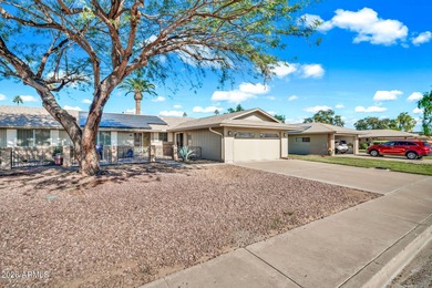 Your dream home awaits. Stunning remodeled 2 bedroom, 2 bath, 2 on Sun City Lakes West and East in Arizona - for sale on GolfHomes.com, golf home, golf lot