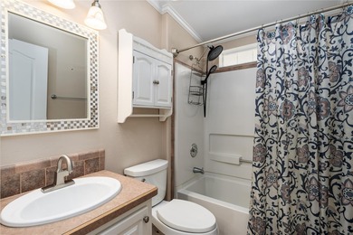 Well-Maintained 3BR Palm Harbor Home with New Roof & A/C! on Imperial Lakewoods Golf Club in Florida - for sale on GolfHomes.com, golf home, golf lot