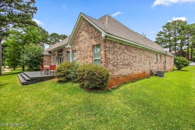 Beautiful 4-bedroom, 2-bath home on a cul-de-sac in Annandale on Annandale Golf Club in Mississippi - for sale on GolfHomes.com, golf home, golf lot