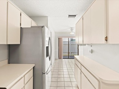 One or more photo(s) has been virtually staged. Welcome to on Summertree Golf Course in Florida - for sale on GolfHomes.com, golf home, golf lot