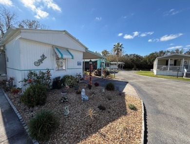 CHARMING, FULLY FURNISHED 2- BEDROOM, 1.5 BATHROOM MOVE IN READY on Hamptons Golf Club in Florida - for sale on GolfHomes.com, golf home, golf lot