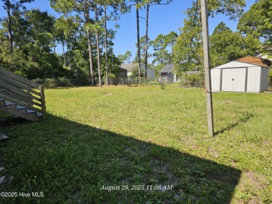 Looking for a Big Private Yard and a nice Handicapped equipped on The Lakes Country Club in North Carolina - for sale on GolfHomes.com, golf home, golf lot