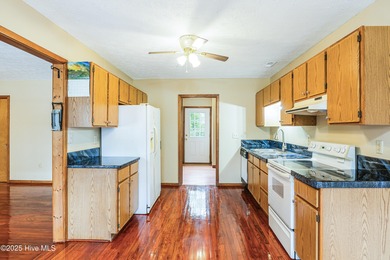 Looking for a Big Private Yard and a nice Handicapped equipped on The Lakes Country Club in North Carolina - for sale on GolfHomes.com, golf home, golf lot