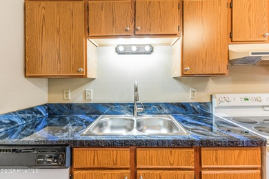 Looking for a Big Private Yard and a nice Handicapped equipped on The Lakes Country Club in North Carolina - for sale on GolfHomes.com, golf home, golf lot