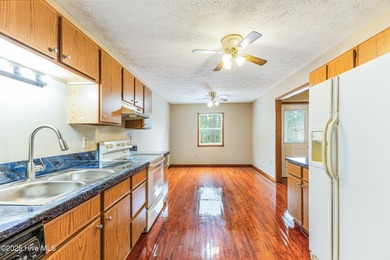 Looking for a Big Private Yard and a nice Handicapped equipped on The Lakes Country Club in North Carolina - for sale on GolfHomes.com, golf home, golf lot