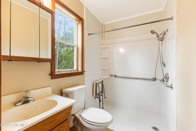 Looking for a Big Private Yard and a nice Handicapped equipped on The Lakes Country Club in North Carolina - for sale on GolfHomes.com, golf home, golf lot