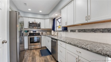 Fully furnished & move-in ready - PLUS seller is offering 3 on Seasons Ridge At Four Seasons in Missouri - for sale on GolfHomes.com, golf home, golf lot