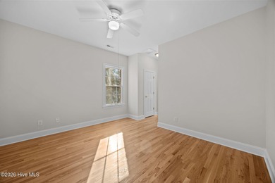 LUXURY LIVING ON THE OAK ISLAND GOLF COURSE. Gorgeous custom on South Harbour Golf Links in North Carolina - for sale on GolfHomes.com, golf home, golf lot