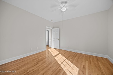 LUXURY LIVING ON THE OAK ISLAND GOLF COURSE. Gorgeous custom on South Harbour Golf Links in North Carolina - for sale on GolfHomes.com, golf home, golf lot