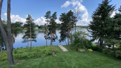 Rare opportunity for Lake Living in Lake of the Four Seasons! on Lakes of the Four Seasons Country Club in Indiana - for sale on GolfHomes.com, golf home, golf lot