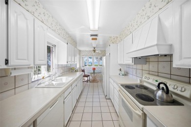 This is the one * Location, location, location * ALMOST 1 ACRE on Sara Bay Country Club in Florida - for sale on GolfHomes.com, golf home, golf lot