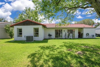 Welcome to your beautifully upgraded home, perfectly located on Shingle Creek Golf Club in Florida - for sale on GolfHomes.com, golf home, golf lot