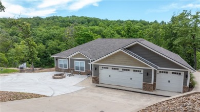 Beautiful newer construction 4 bed, 3 bath home located in a on Bayview Golf Course in Missouri - for sale on GolfHomes.com, golf home, golf lot
