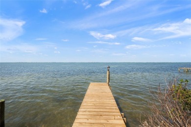 This is the one * Location, location, location * ALMOST 1 ACRE on Sara Bay Country Club in Florida - for sale on GolfHomes.com, golf home, golf lot