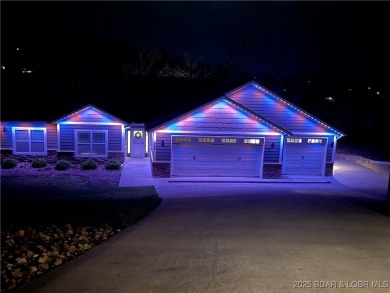 Beautiful newer construction 4 bed, 3 bath home located in a on Bayview Golf Course in Missouri - for sale on GolfHomes.com, golf home, golf lot