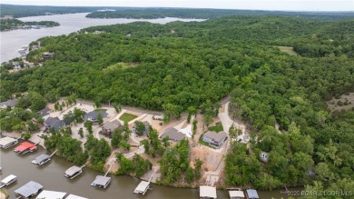 Beautiful newer construction 4 bed, 3 bath home located in a on Bayview Golf Course in Missouri - for sale on GolfHomes.com, golf home, golf lot