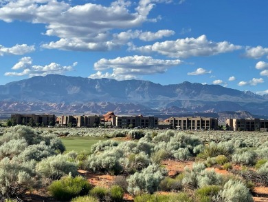 Golfers paradise, resort lifestyle+ million dollar views on edge on Sand Hollow Golf Resort in Utah - for sale on GolfHomes.com, golf home, golf lot