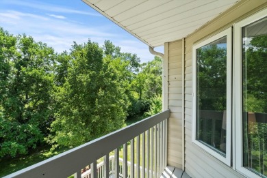 Nestled in the heart of Bolingbrook, this townhome's impressive on Boughton Ridge Golf Course in Illinois - for sale on GolfHomes.com, golf home, golf lot