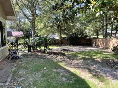 **Stunning Multilevel Home with Water Access & Golf Course on Sunkist Country Club, Inc. in Mississippi - for sale on GolfHomes.com, golf home, golf lot