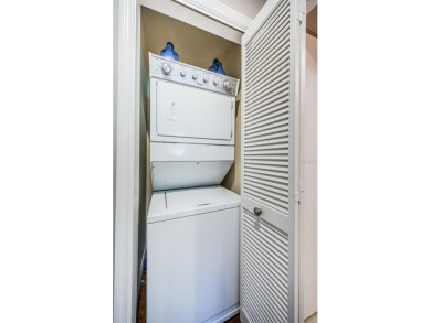 Absolutely gorgeous, totally updated 3 bedroom, 2 bath VILLA in on Innisbrook Resort and Golf Club in Florida - for sale on GolfHomes.com, golf home, golf lot