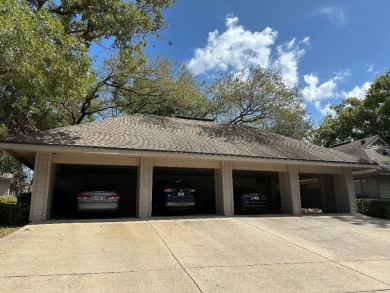 Absolutely gorgeous, totally updated 3 bedroom, 2 bath VILLA in on Innisbrook Resort and Golf Club in Florida - for sale on GolfHomes.com, golf home, golf lot