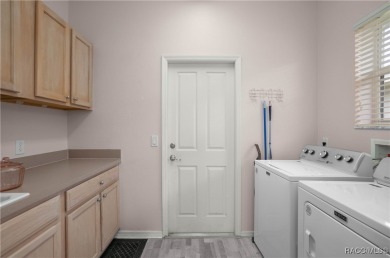 Beautifully maintained 3BR/2BA/2-car garage home in the on Brentwood Farms Golf Club in Florida - for sale on GolfHomes.com, golf home, golf lot