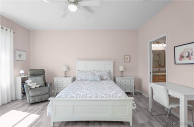 Beautifully maintained 3BR/2BA/2-car garage home in the on Brentwood Farms Golf Club in Florida - for sale on GolfHomes.com, golf home, golf lot
