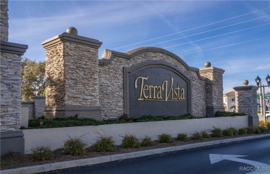 Beautifully maintained 3BR/2BA/2-car garage home in the on Brentwood Farms Golf Club in Florida - for sale on GolfHomes.com, golf home, golf lot