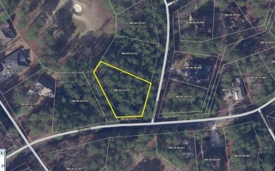 Gently sloping lot of about 0.4 acres overlooking the #3 green on Tara Golf Club At Savannah Lakes in South Carolina - for sale on GolfHomes.com, golf home, golf lot