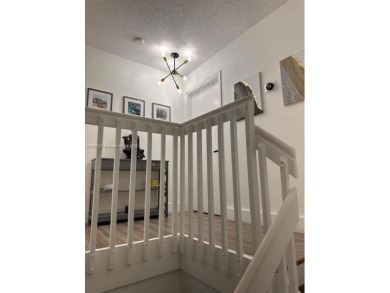 Step into this spacious 2-bedroom, 2.5-bath home that blends on Miccosukee Golf and Country Club in Florida - for sale on GolfHomes.com, golf home, golf lot