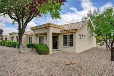 Renovated 2BD/2BA townhome w/2-car garage in Sun City Summerlin! on Eagle Crest Golf Club in Nevada - for sale on GolfHomes.com, golf home, golf lot