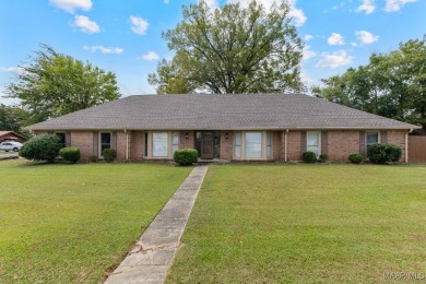 Fully Renovated, Bonus Features, Peaceful Haven! Take a look at on Cottonwood Golf Club in Alabama - for sale on GolfHomes.com, golf home, golf lot