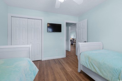 Welcome to your fully furnished, turn-key, 2 bedroom/2bath first on River Oaks Golf Plantation  in South Carolina - for sale on GolfHomes.com, golf home, golf lot