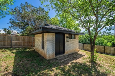 Beautifully renovated home located in the coveted golf course on Riverhill Country Club in Texas - for sale on GolfHomes.com, golf home, golf lot