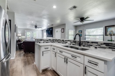 Charming El Tivoli Home with Bonus Studio  $10K Buyer Grant!
 on Stevens Park Golf Course in Texas - for sale on GolfHomes.com, golf home, golf lot