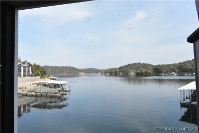 Turn key 3 bedroom, 2 bath condo at Clearwater Condominiums on The Club At Old Kinderhook in Missouri - for sale on GolfHomes.com, golf home, golf lot