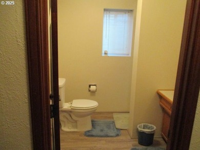 5 bedroom 2 bath with attached garage and heated 1,500 sqft on  in Oregon - for sale on GolfHomes.com, golf home, golf lot